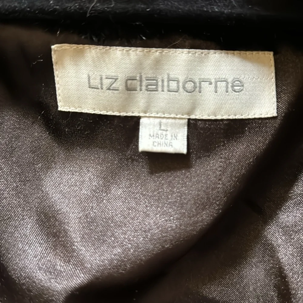 Worn once! Gorgeous ! Faux Fur mid length coat - Picture 5 of 7